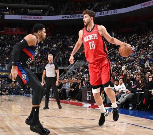 广岛三箭对,阵横滨水手,巅峰对决,球探体育首页,即时比分,比分直播,足球比分直播,球探官网